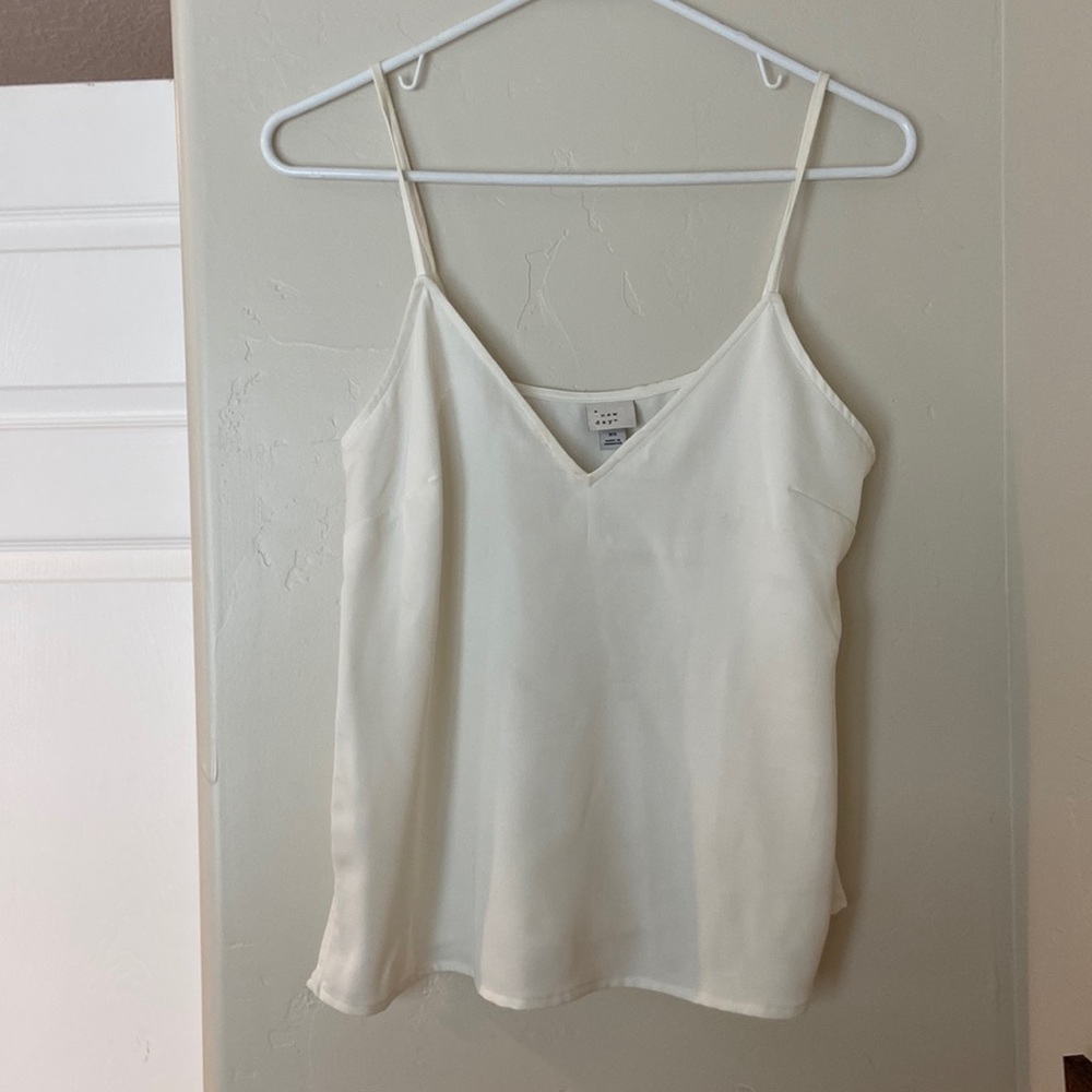 Super cute loose top